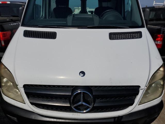 WD3PE7CC5B5608983 - 2011 MERCEDES-BENZ SPRINTER 2500 WHITE photo 12