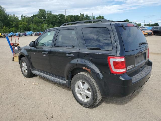 1FMCU9D76BKA86737 - 2011 FORD ESCAPE XLT BLACK photo 2