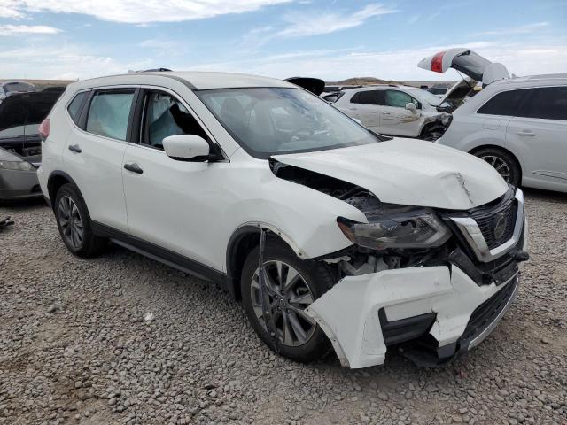 KNMAT2MT5JP623120 - 2018 NISSAN ROGUE S Белый фото 4