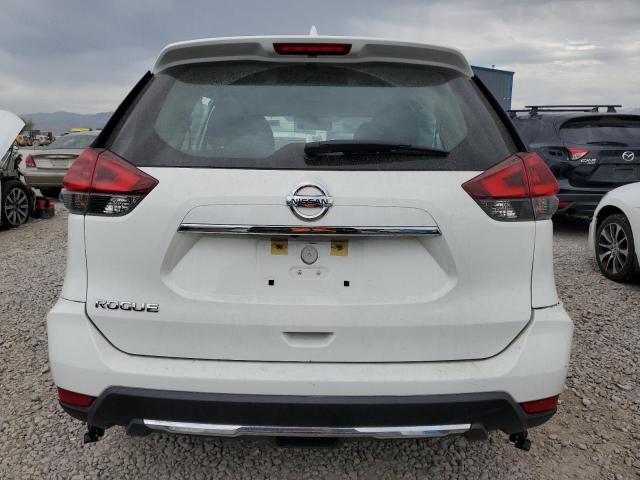 KNMAT2MT5JP623120 - 2018 NISSAN ROGUE S Белый фото 6