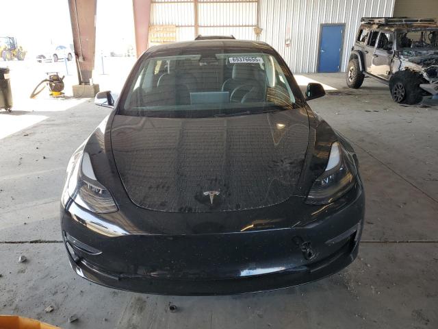 5YJ3E1EB2PF620133 - 2023 TESLA MODEL 3 أسود صورة 5