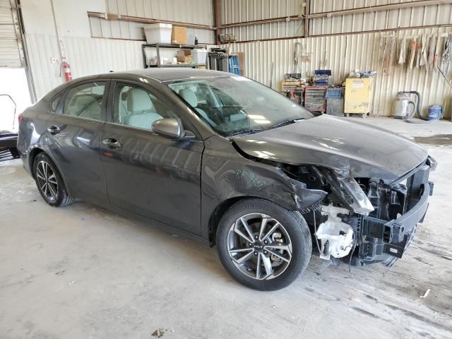 3KPF24AD1PE627496 - 2023 KIA FORTE LX BLACK photo 4