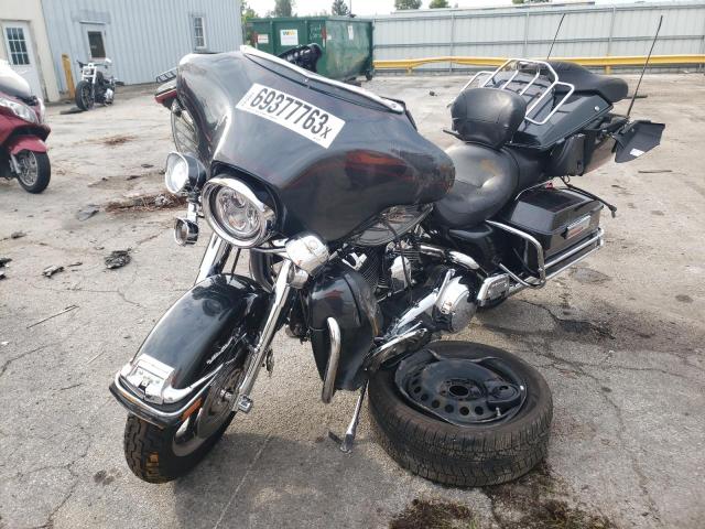 1HD1FC4177Y667911 - 2007 HARLEY-DAVIDSON FLHTCUI 黑色 照片 2