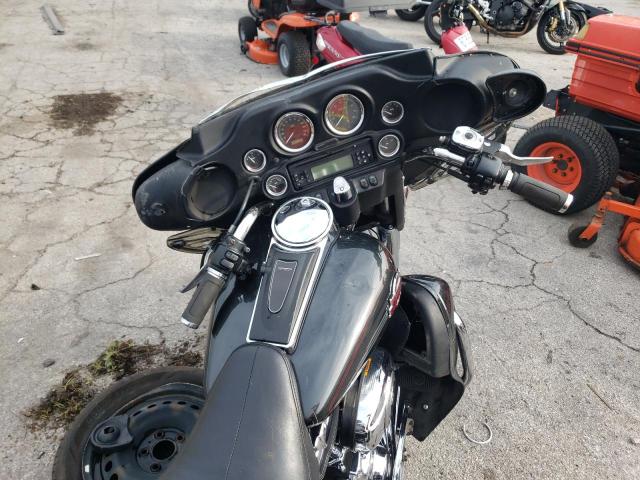 1HD1FC4177Y667911 - 2007 HARLEY-DAVIDSON FLHTCUI 黑色 照片 5