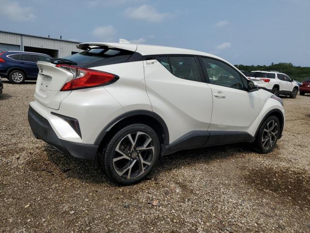 JTNKHMBX5L1066184 - 2020 TOYOTA C-HR XLE WHITE photo 3