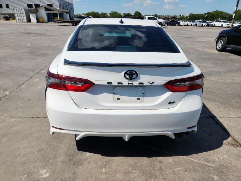 4T1G11AK1PU087357 - 2023 TOYOTA CAMRY SE NIGHT SHADE WHITE photo 6