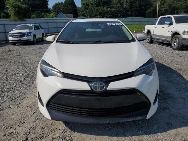 5YFBURHE4JP758951 - 2018 TOYOTA COROLLA L WHITE photo 5