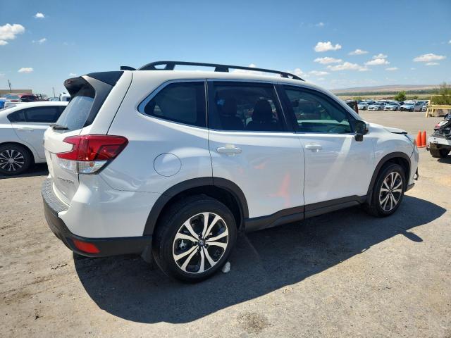 JF2SKALC4RH481059 - 2024 SUBARU FORESTER LIMITED WHITE photo 3