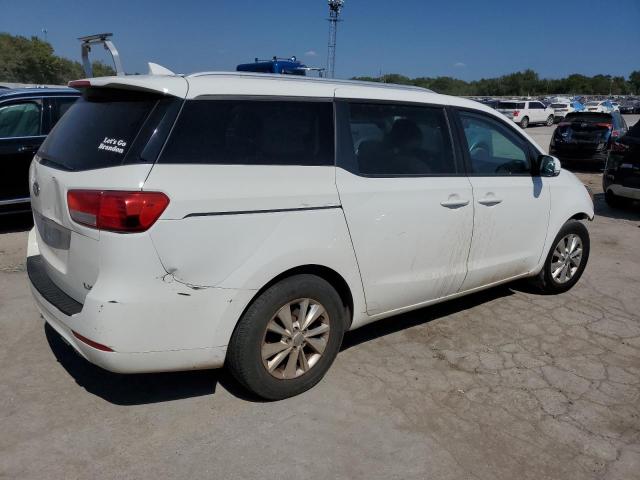 KNDMB5C10F6040405 - 2015 KIA SEDONA LX WHITE photo 3