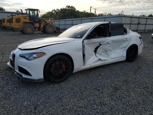 2018 ALFA ROMEO GIULIA Q4, 