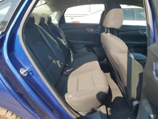 3KPF24AD6KE128833 - 2019 KIA FORTE FE BLUE photo 10