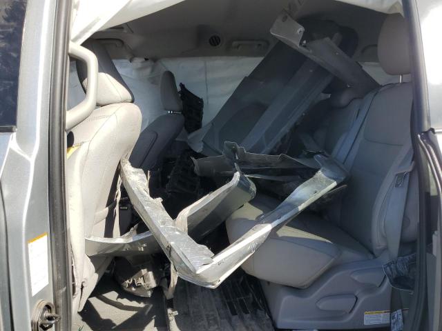 5TDYZ3DC4LS084999 - 2020 TOYOTA SIENNA XLE SILVER photo 10