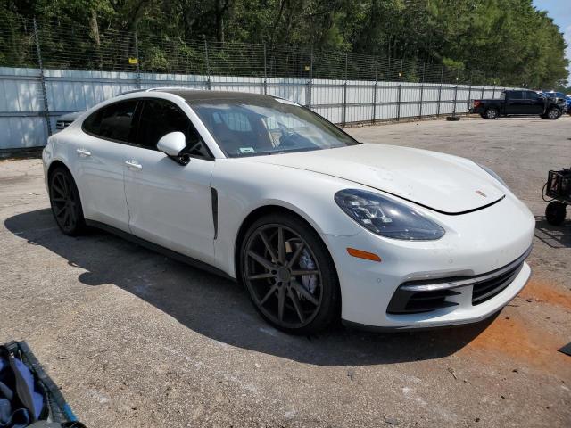 WP0AA2A78JL105328 - 2018 PORSCHE PANAMERA 4 WHITE photo 4