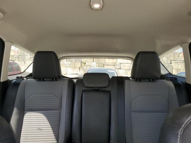 1FMCU9GD7JUB82901 - 2018 FORD ESCAPE SE Biały zdjęcie 10