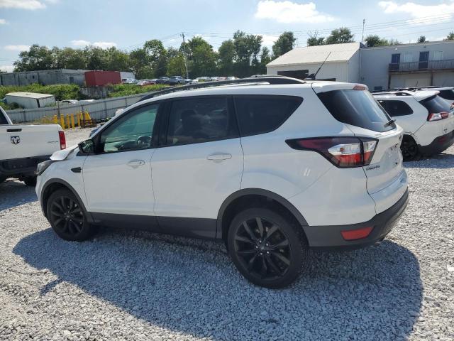 1FMCU9GD7JUB82901 - 2018 FORD ESCAPE SE Biały zdjęcie 2