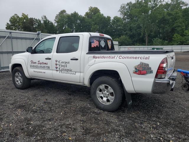 3TMLU4EN6FM179700 - 2015 TOYOTA TACOMA DOUBLE CAB WHITE photo 2