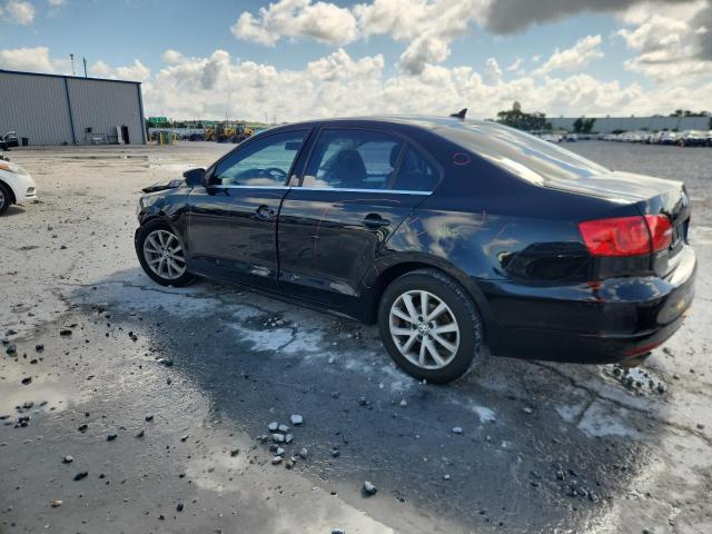 3VWDX7AJ4DM368095 - 2013 VOLKSWAGEN JETTA SE BLACK photo 2