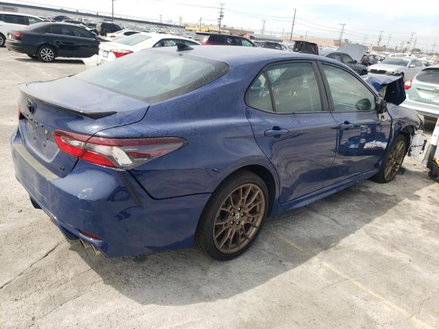4T1T11AK7PU137452 - 2023 TOYOTA CAMRY SE NIGHT SHADE BLUE photo 3