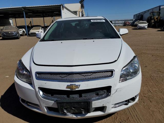 1G1ZE5E77AF273200 - 2010 CHEVROLET MALIBU LTZ WHITE photo 5