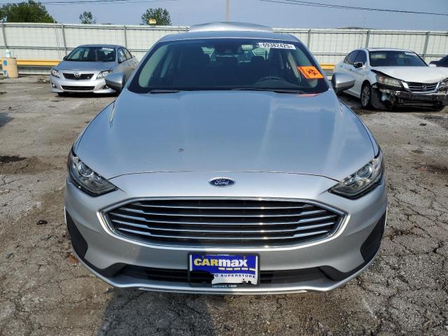 3FA6P0LU8KR240474 - 2019 FORD FUSION SE فضي صورة 5