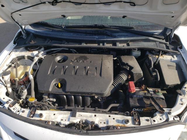 2T1BU4EE4DC943867 - 2013 TOYOTA COROLLA BASE WHITE photo 11