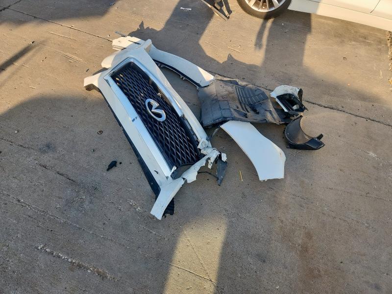 JN1EV7AP5KM519717 - 2019 INFINITI Q50 LUXE 白色 照片 12