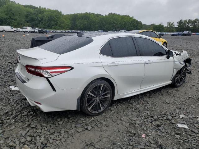 4T1K61BK2LU009867 - 2020 TOYOTA CAMRY XSE WHITE photo 3