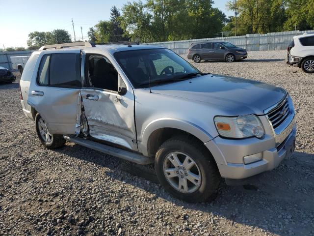 1FMEU7DE5AUA61195 - 2010 FORD EXPLORER XLT SILVER photo 4
