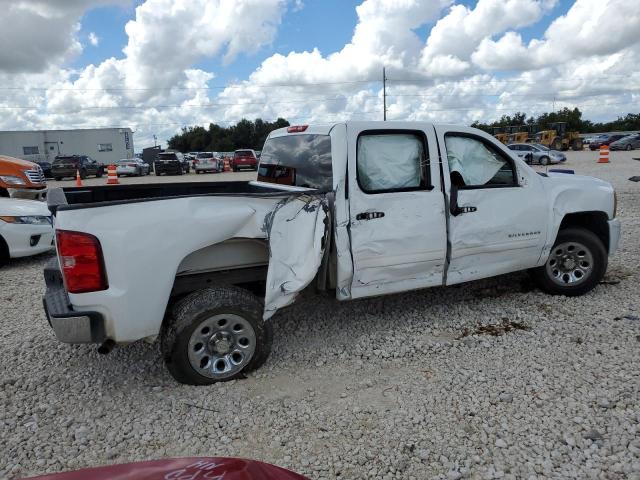 3GCPCREA8BG309886 - 2011 CHEVROLET SILVERADO C1500  LS WHITE photo 3