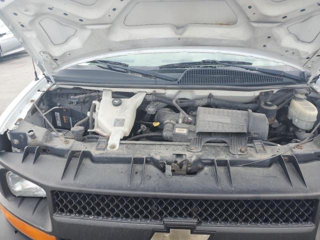 1GCZGTCG2E1126570 - 2014 CHEVROLET EXPRESS G3 WHITE photo 12