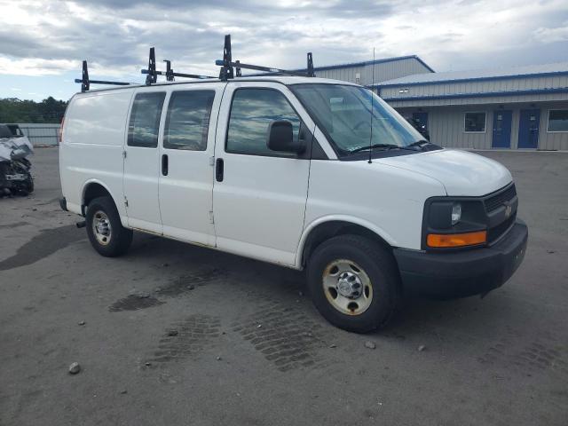 1GCZGTCG2E1126570 - 2014 CHEVROLET EXPRESS G3 WHITE photo 4