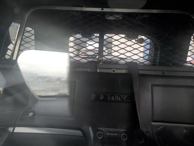 1FM5K8AR8HGD93093 - 2017 FORD EXPLORER POLICE INTERCEPTOR SILVER photo 11