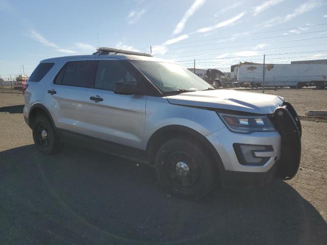 1FM5K8AR8HGD93093 - 2017 FORD EXPLORER POLICE INTERCEPTOR SILVER photo 4