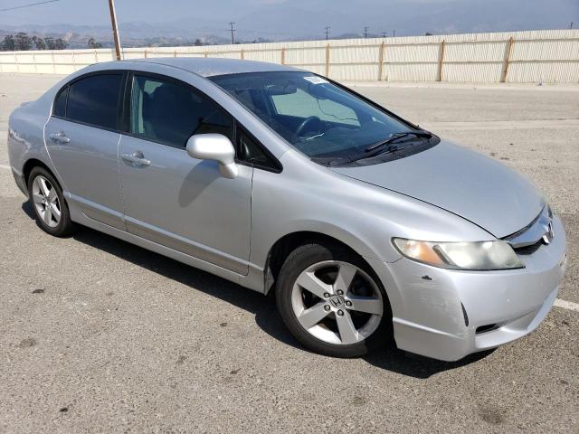 19XFA1F67AE083573 - 2010 HONDA CIVIC LX-S فضي صورة 4