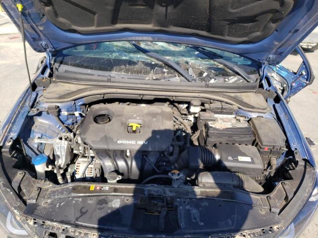 5NPD84LF4HH068611 - 2017 HYUNDAI ELANTRA SE BLUE photo 11