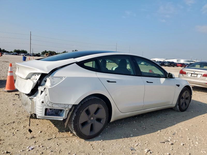 5YJ3E1EA9PF488026 - 2023 TESLA MODEL 3 WHITE photo 3