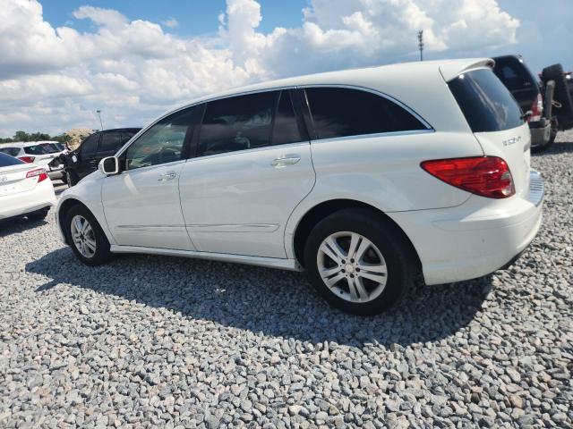 4JGCB22E88A075896 - 2008 MERCEDES-BENZ R 320 CDI WHITE photo 2