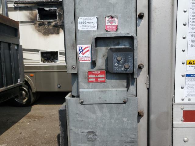 1UYVS2400J3210301 - 2018 UTILITY VS2DX 白色 照片 5