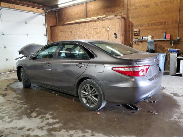 4T1BF1FK3HU365634 - 2017 TOYOTA CAMRY LE GRAY photo 2