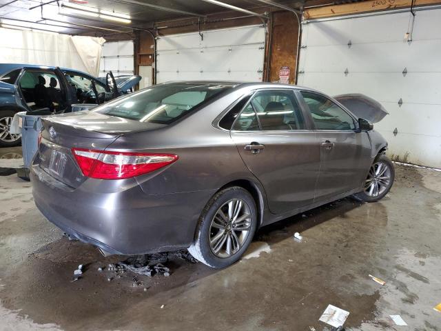 4T1BF1FK3HU365634 - 2017 TOYOTA CAMRY LE GRAY photo 3