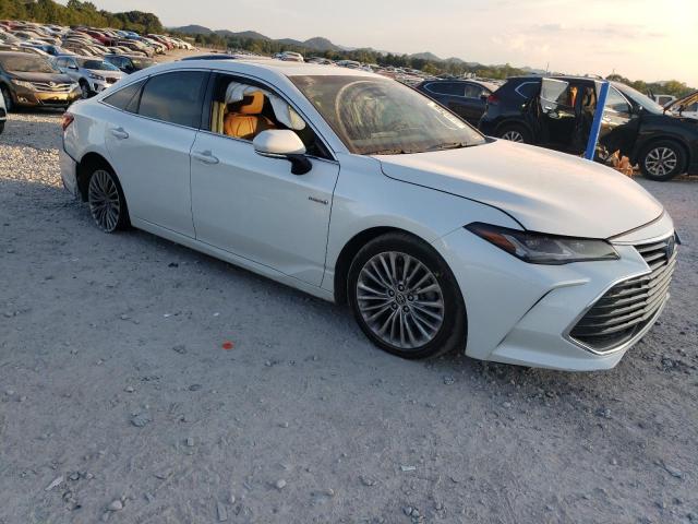 4T1D21FB4LU017919 - 2020 TOYOTA AVALON LIMITED WHITE photo 4
