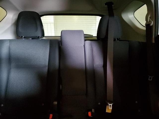 JTMBFREV9GJ056751 - 2016 TOYOTA RAV4 LE 白色 照片 10