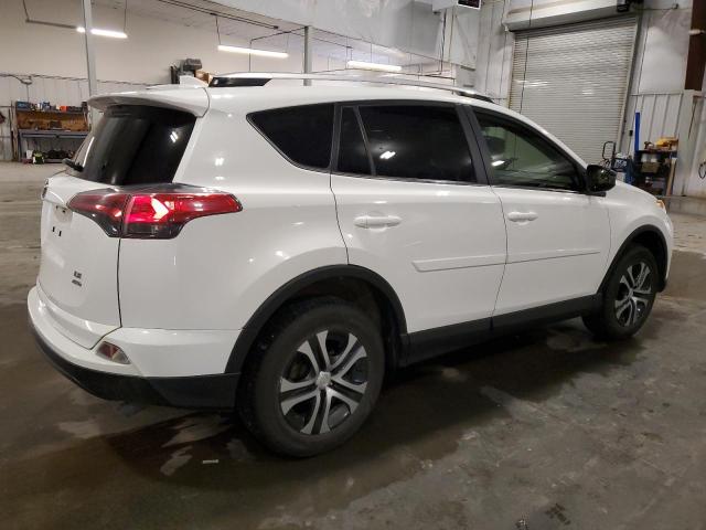 JTMBFREV9GJ056751 - 2016 TOYOTA RAV4 LE 白色 照片 3