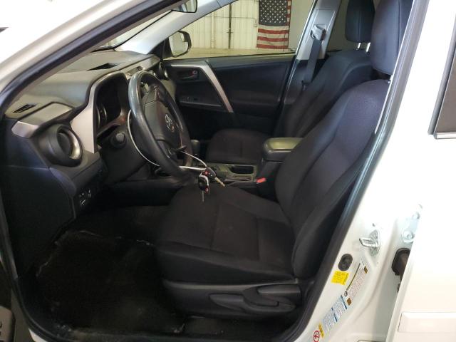 JTMBFREV9GJ056751 - 2016 TOYOTA RAV4 LE 白色 照片 7