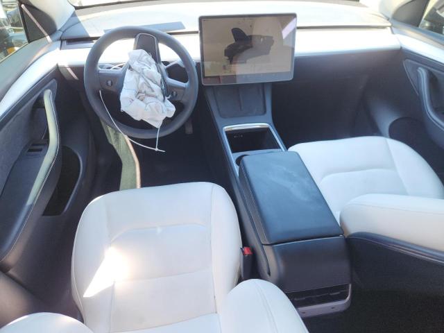 7SAYGAEE4NF559698 - 2022 TESLA MODEL Y BLACK photo 8