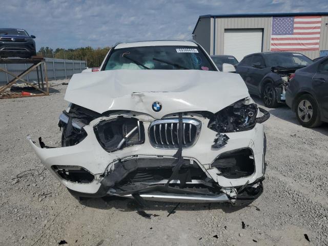 5UXTR9C54JLD88527 - 2018 BMW X3 XDRIVE30I WHITE photo 5