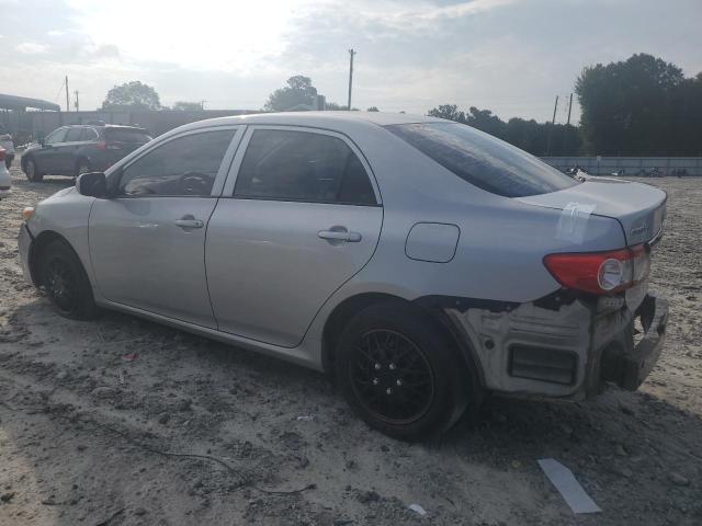 5YFBU4EE1DP183512 - 2013 TOYOTA COROLLA BASE Gümüş fotoğraf 2