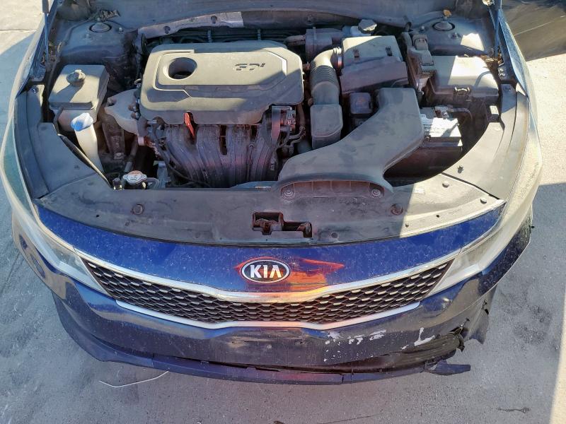 5XXGT4L39JG214696 - 2018 KIA OPTIMA LX 蓝色 照片 11