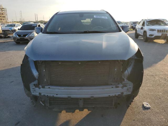 5GAERBKW8KJ265059 - 2019 BUICK ENCLAVE ESSENCE SILVER photo 5