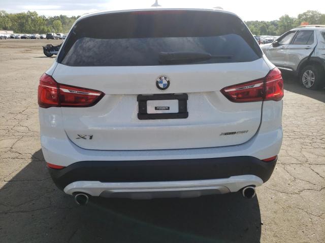WBXJG9C08M5U30838 - 2021 BMW X1 XDRIVE28I WHITE photo 6